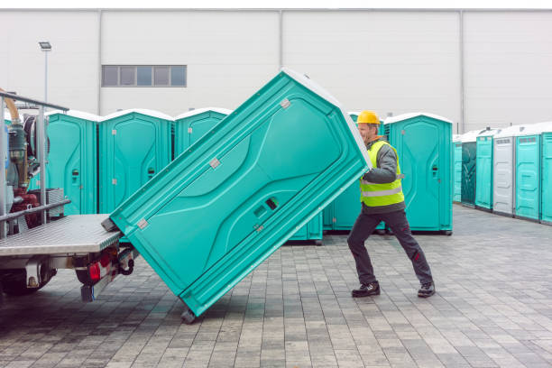 Best Luxury portable toilet rental  in Montello, WI