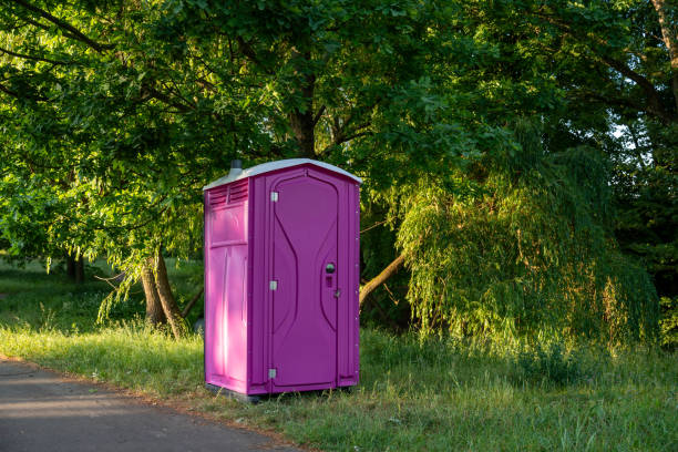 Best Construction site porta potty rental  in Montello, WI